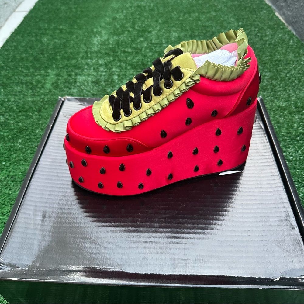 Strawberry shortcake X dolls kill FOR THE PICKING PLATFORM SNEAKERS